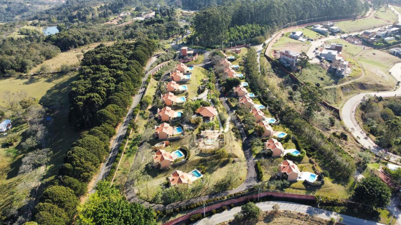Rossa Hotel 5*