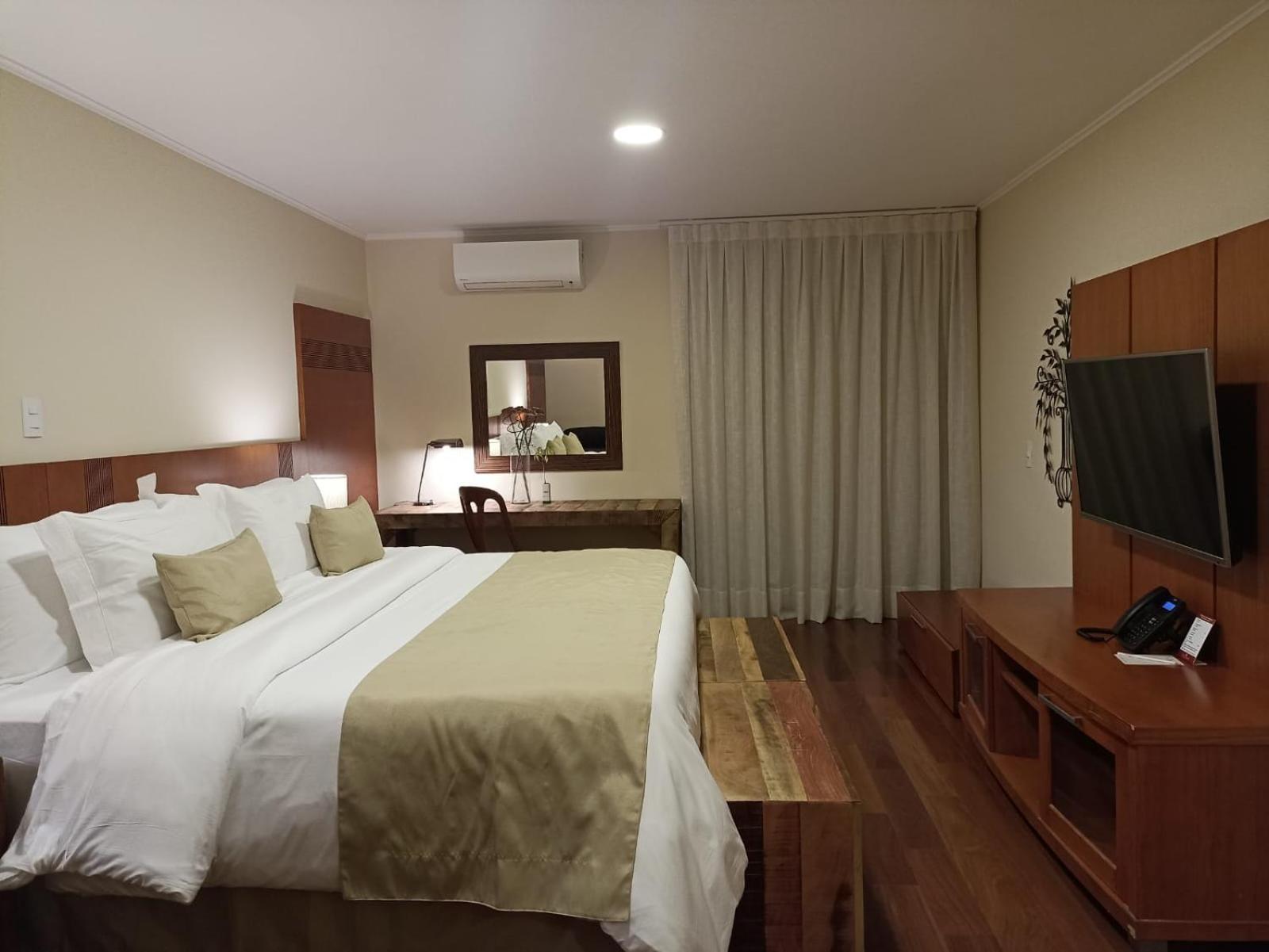 Rossa Hotel São Roque